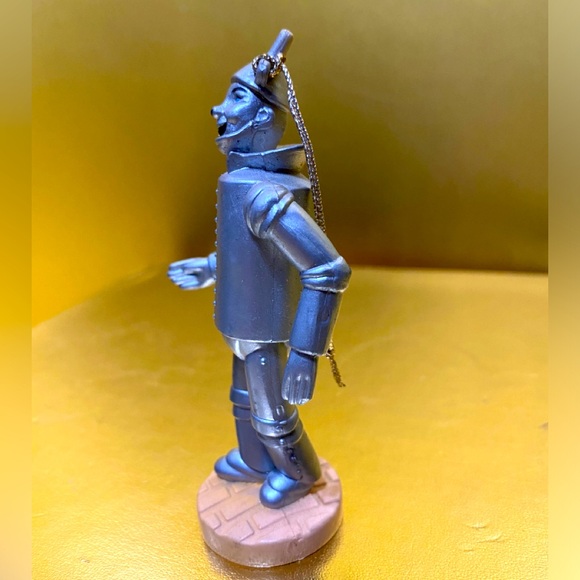 WIZARD OF OZ VINTAGE 1987 TIN MAN PVC ORNAMENT TURNER 1939 LOEWS REN. 1966 MGM - Picture 4 of 10